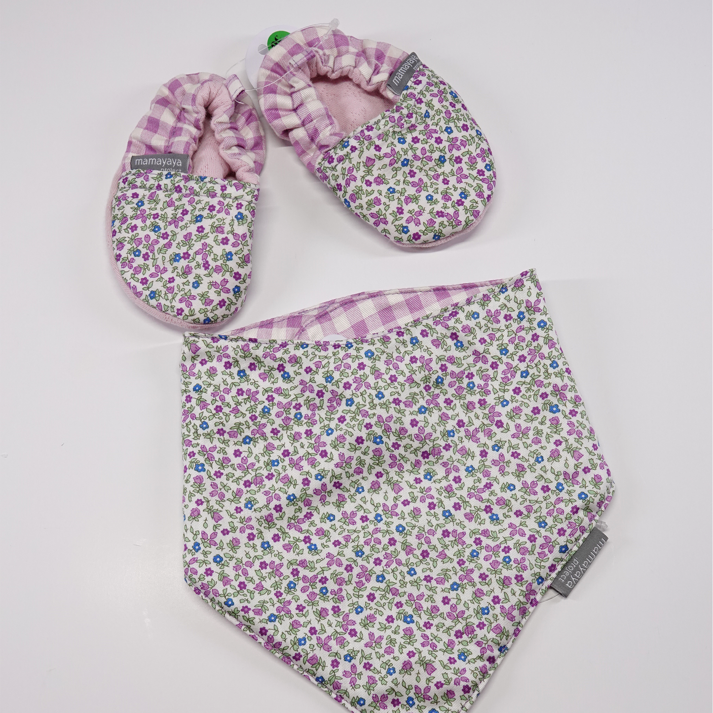 Lilac Clover Baby Bib Set