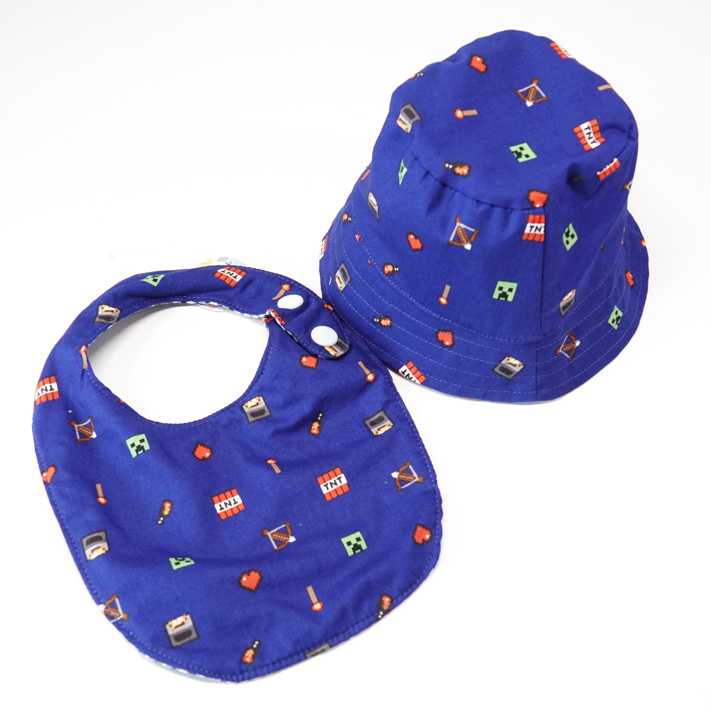 Craft n Crumbs Baby Bib Set
