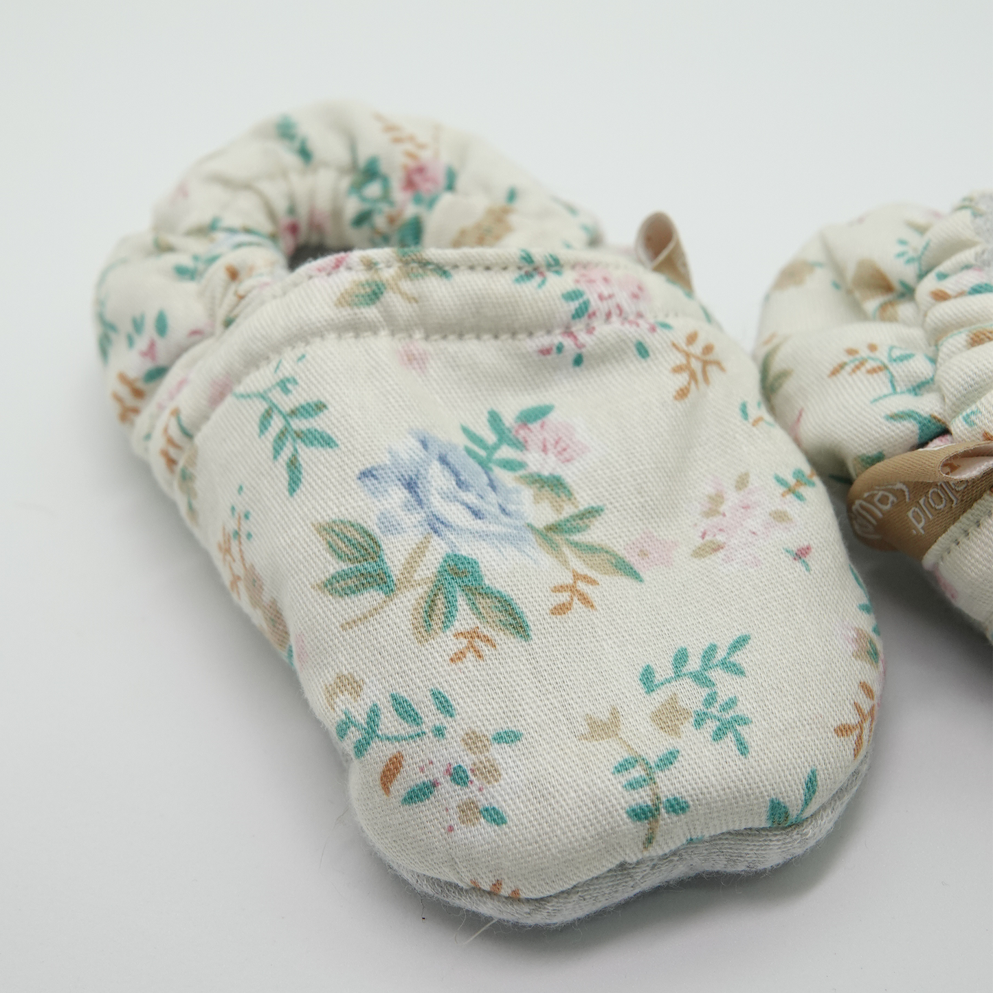Classic Rosè baby soft soles