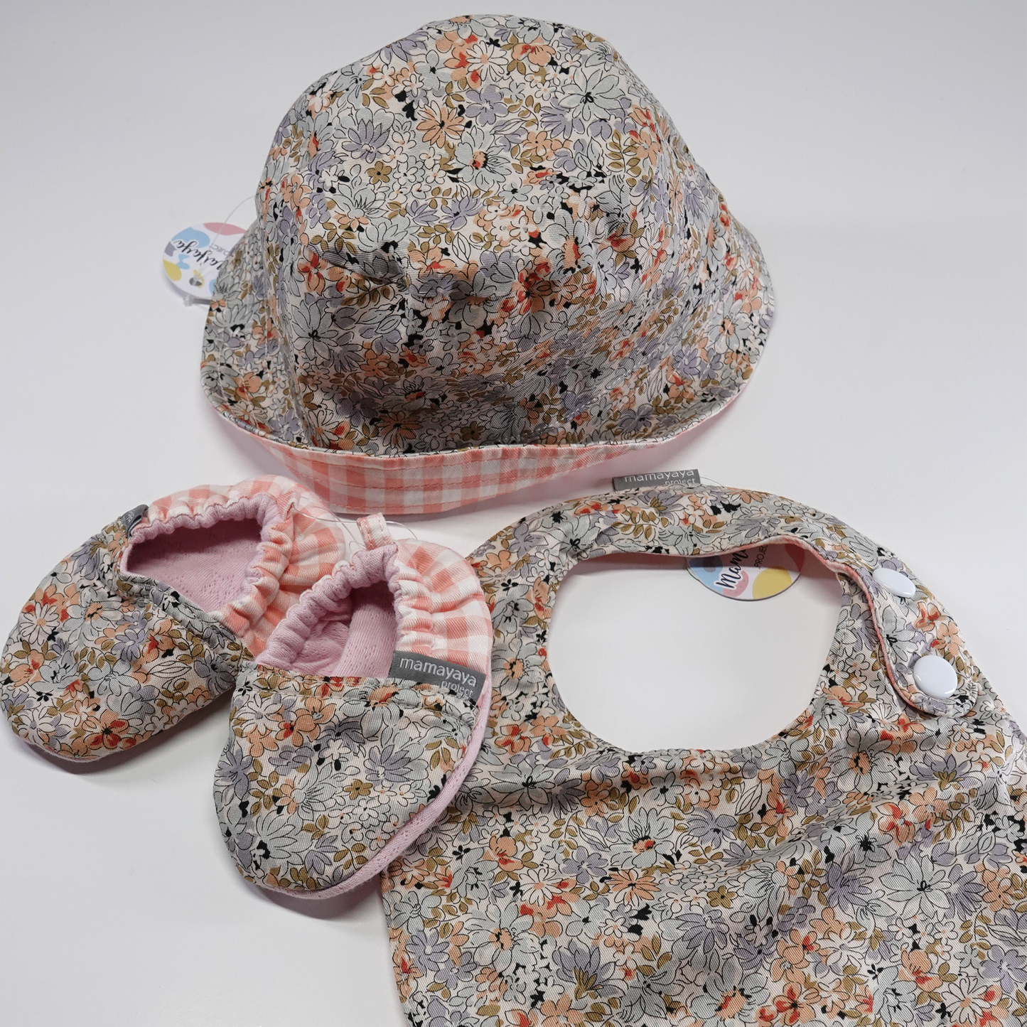 Azalea Peach Bib Set